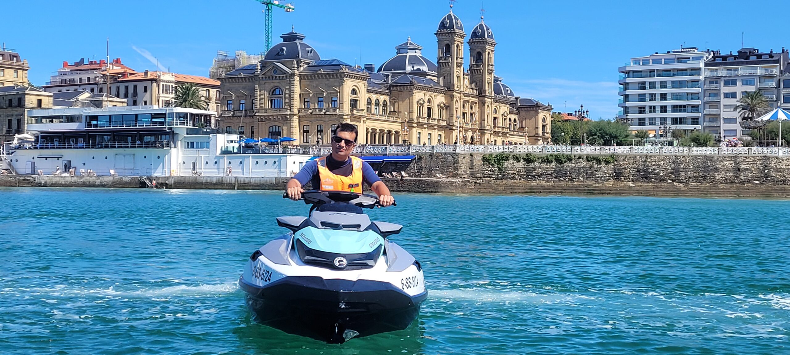 Guided jet ski tour along the coastline of San Sebastian