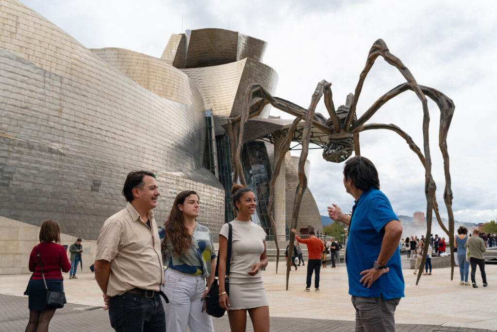 Tour Bilbao, museo Guggenheim y San Juan de Gaztelugatxe